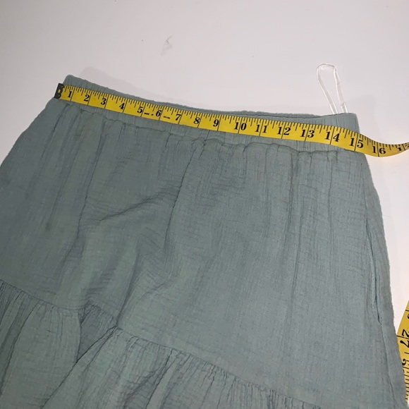 Shop tiered skirt, sage‎ green, cotton, fully lined, L, hits above knee.. - Picture 4 of 8